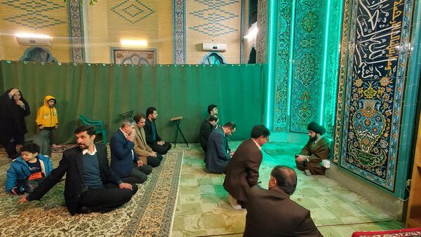 بروجنی‌ها به استقبال حاجیه دانش‌آموز 