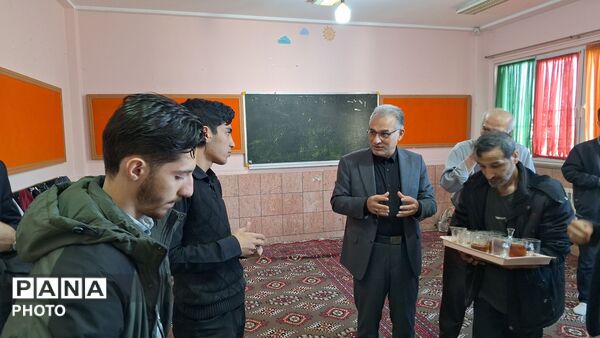 بازدید نمایندگان مجلس دانش‌آموزی استان گلستان از اسکان جنگ زدگان