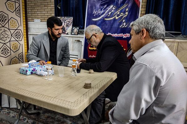 میز خدمت اداره فرهنگ شهرستان ری در مراسم نمازجمعه باقرشهر و کهریزک 