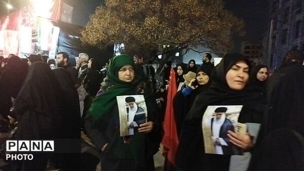 قاب هایی از حضور-۱