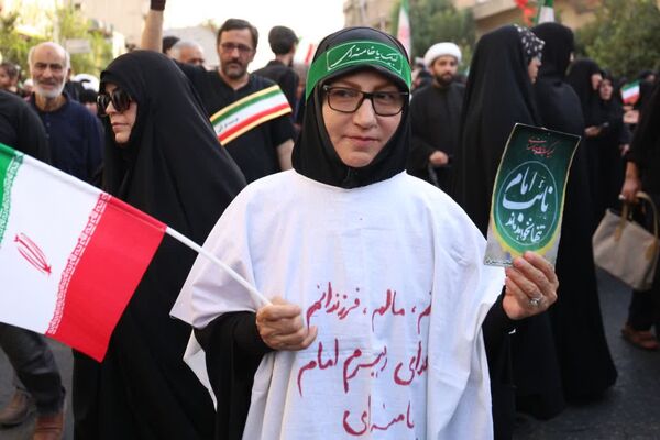 اعلام انزجار مردم قم از یاوه گویی‌های استکبار جهانی با راهپیمایی «عهد خون»