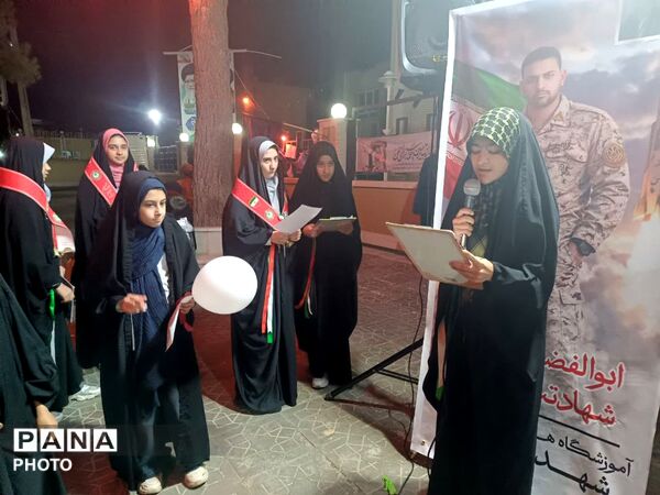 فعالیت دانش‌آموزان پیشتاز در موکب سازمان دانش‌آموزی ابرکوه