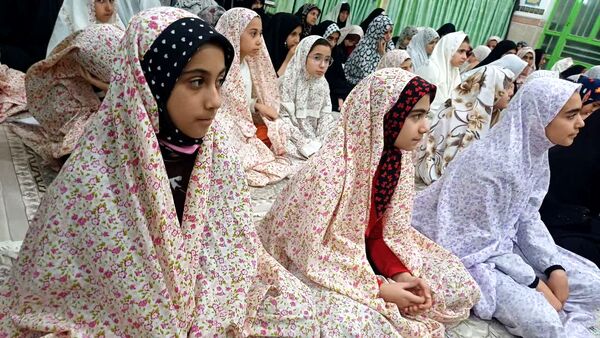 اعتکاف شهرستان جاجرم، کوچیک و بزرگ نمیشناسه 