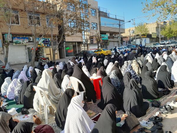 برگزاری نماز عید سعید فطر در منطقه شهید اصلانی مشهد