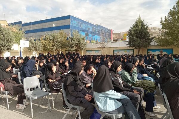 آیین باشکوه بازگشایی مدارس در سال تحصیلی ۱۴۰۵-۱۴۰۴ منطقه پردیس 