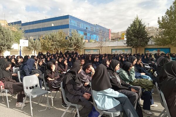 آیین باشکوه بازگشایی مدارس در سال تحصیلی ۱۴۰۵-۱۴۰۴ منطقه پردیس 