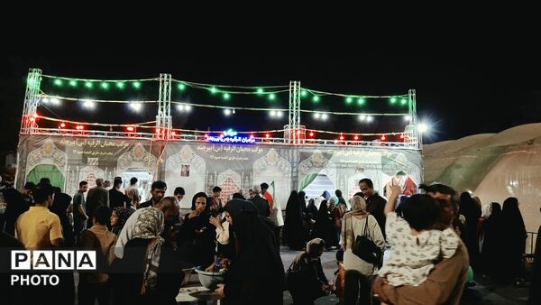 جشن میلاد پیامبر گرامی اسلام و هفته وحدت در میدان اجتماعات شهرستان بیرجند