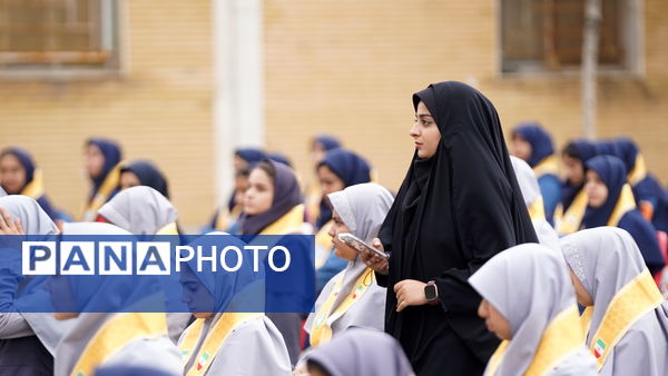 همایش استانی «وطن‌یار» در مدرسه کوثر اراک با حضور قائم‌مقام سازمان دانش‌آموزی کشور