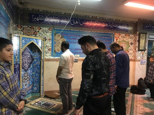 آغاز سال تحصیلی در مدرسه شهدای مدافع حرم با حضور مسئولان، جشن و کلاس توجیهی