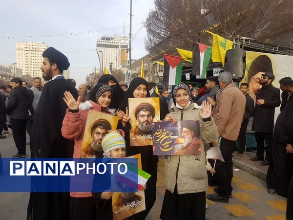 تشییع نمادین شهدای مقاومت درمشهد