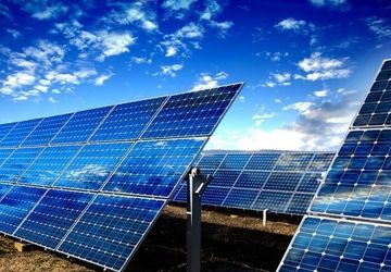 افتتاح بیش از ۳۰۰ نیروگاه تجدیدپذیر در کشور