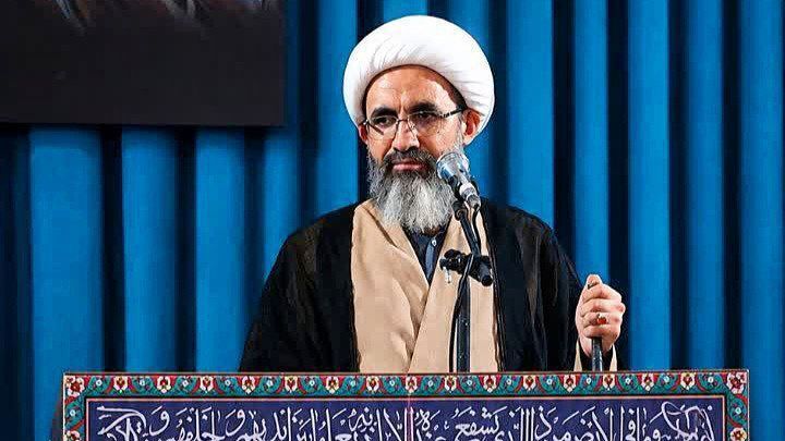 حضور در تشییع قائد امت، بیعتی زنده با ولایت است