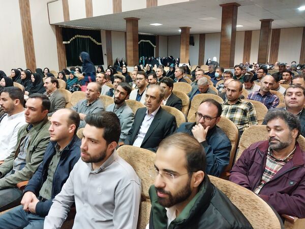 آیین بزرگداشت مقام معلم در شهرستان ابهر با حضور مسئولان استانی و شهرستانی