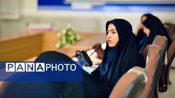 برگزاری دوازدهمین دوره‌ انتخابات مجلس دانش‌آموزی استان مرکزی در بخش دختران
