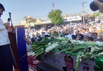 مراسم تشییع پیکر سردار شهید نظر همتی در شهرستان دهلران برگزار شد