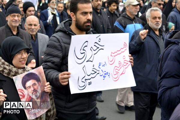 حضور حداکثری مردم و فرهنگیان اسلامشهر در راهپیمایی روز جهانی قدس 