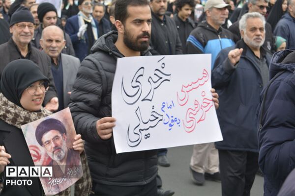 حضور حداکثری مردم و فرهنگیان اسلامشهر در راهپیمایی روز جهانی قدس 