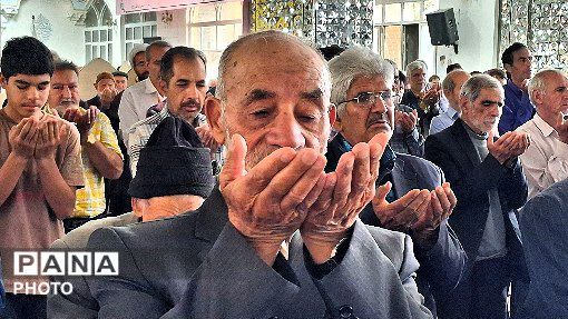 اقامه نماز باران در کاشمر
