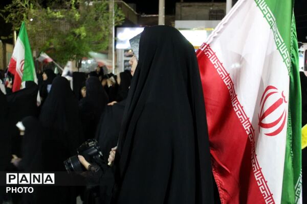مراسم سازمان دانش‌آموزی فاروج به یاد دانش‌آموزان شهید میناب