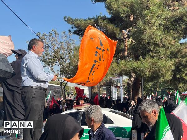 تجمع بزرگ اساتید جان فدای  دانشگاه های مشهد 