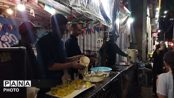چایخانه  امام  زمان (عج) در صد و یکمین شب از اجتماعات مردمی 