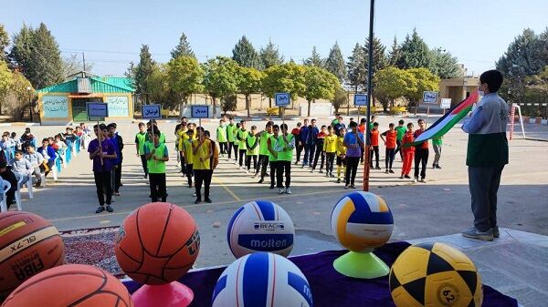 مسابقات مدرسه‌ای، قهرمانان فردای ایران را می‌سازند