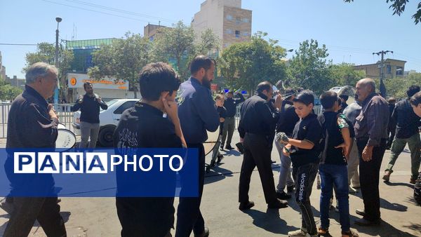  برپایی موکب‌های خدمات‌رسانی در مشهد مقدس برای جاماندگان اربعین حسینی 