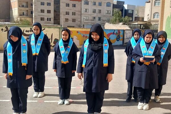 همایش تشکیلاتی «وطن یار» در هنرستان بلیغ شهرستان فیروزکوه 