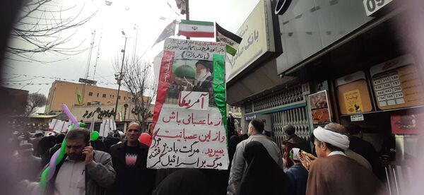 جلوه هایی از راهپیمایی جشن پیروزی انقلاب در شهر قم