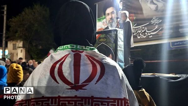 اجتماع حامیان آرمان‌های انقلاب اسلامی در چهاردانگه 