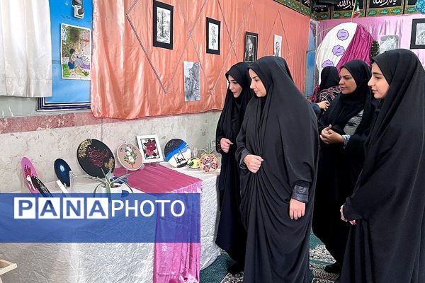 جلوه خلاقیت دانش‌آموزان بنت‌الهدی در هفته «ماها»