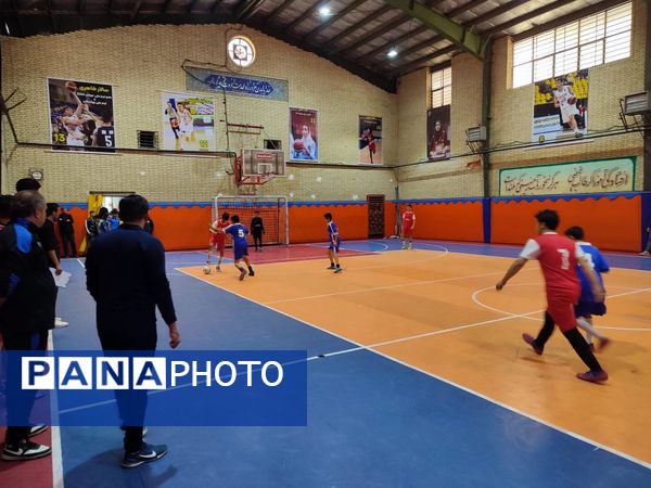 مسابقات منطقه‌ای‌ فوتسال دانش‌آموزان پسر