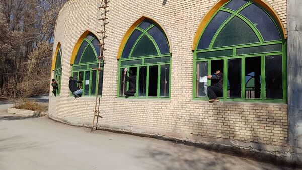 غبار روبی حرم امام زاده اسماعیل بابا امان بجنورد
