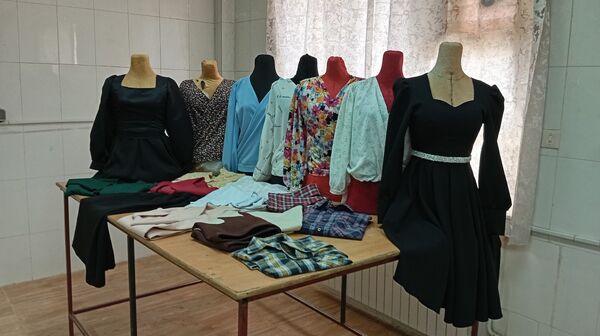 آیین افتتاحیه نمایشگاه «اقتصاد مقاومتی و صنایع دستی هنرجویان شهرستان بن»