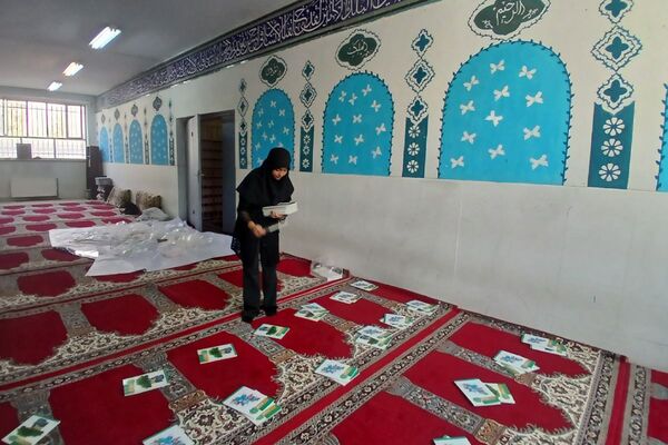 آماده‌سازی و توزیع کتب درسی برای سال تحصیلی جدید در مدارس ملارد