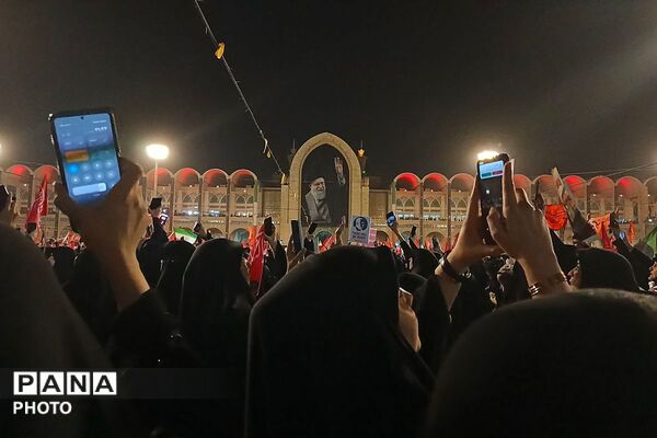 من خود به چشم خویشتن دیدم که جانم می رود ...
