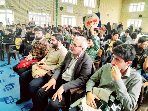 اردوی توانمندسازی دانش‌آموزان پسر همیار مشاوران در بوشهر