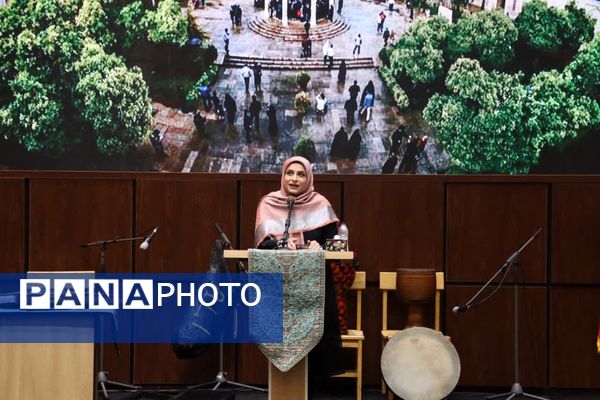 جشن با شکوه بزرگداشت حافظ شیرازی در تالار آزادی دانشگاه کاشان 