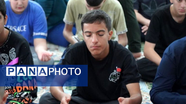 حضور پرشور دانش‌آموزان یاسوج در مراسم معنوی اعتکاف