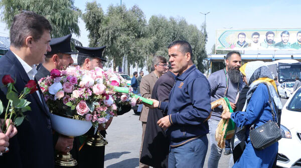 خوش‌آمدگویی مسئولان شهری قم به زائران کریمه اهل بیت(س)