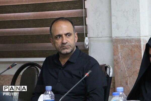 قرچک میزبان گردهمایی مدیران و کارشناسان مدارس شاهد شهرستانهای استان تهران