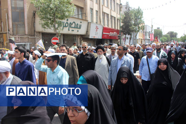 جلوه های حماسی خشم و انزجار مردم قم از جنایات رژیم صهیونیستی 