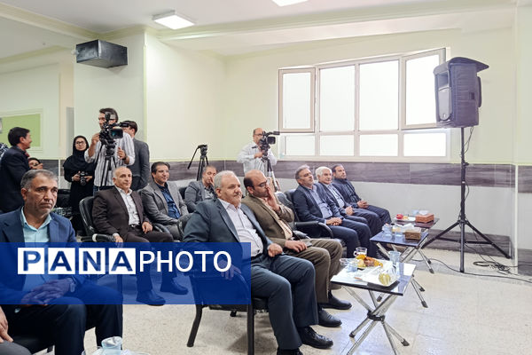 آیین بهره‌برداری از فضای آموزشی با مشارکت مردم در شیراز