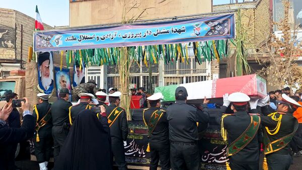 آیین استقبال و تشییع شهدای گمنام
