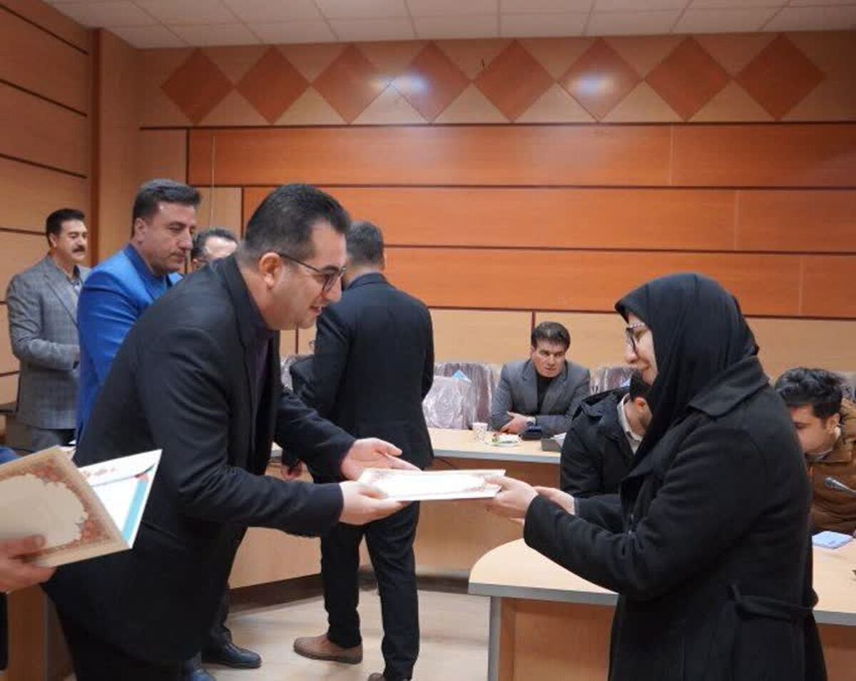 ارتقای میانگین نمرات امتحانات نهایی، حاصل همت دانش‌آموزان، همراهی اولیا و تلاش بی‌وقفه معلمان است