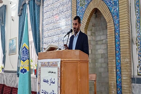 اقامه نماز جمعه در شهر بار نیشابور