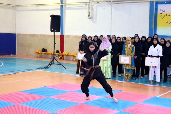 آیین افتتاحیه المپیاد ورزشی درون‌مدرسه‌ای در یزد