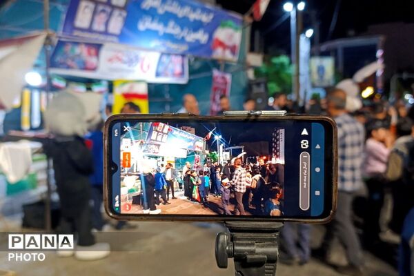 برنامه‌های متنوع فرهنگی دبستان پسرانه قدس ۱ در غرفه شهدای دانش‌آموز ورامین