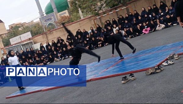 زنگ ورزش در دبیرستان نسیبه با حال و هوای المپیادی