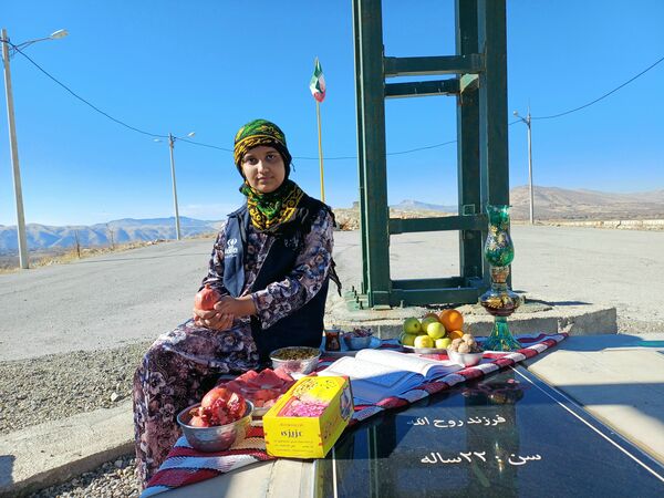 جشن یلدا به یاد شهدای گمنام در شهرستان چگنی 